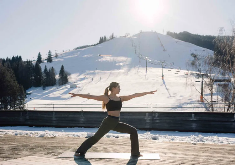 Yoga im Schnee