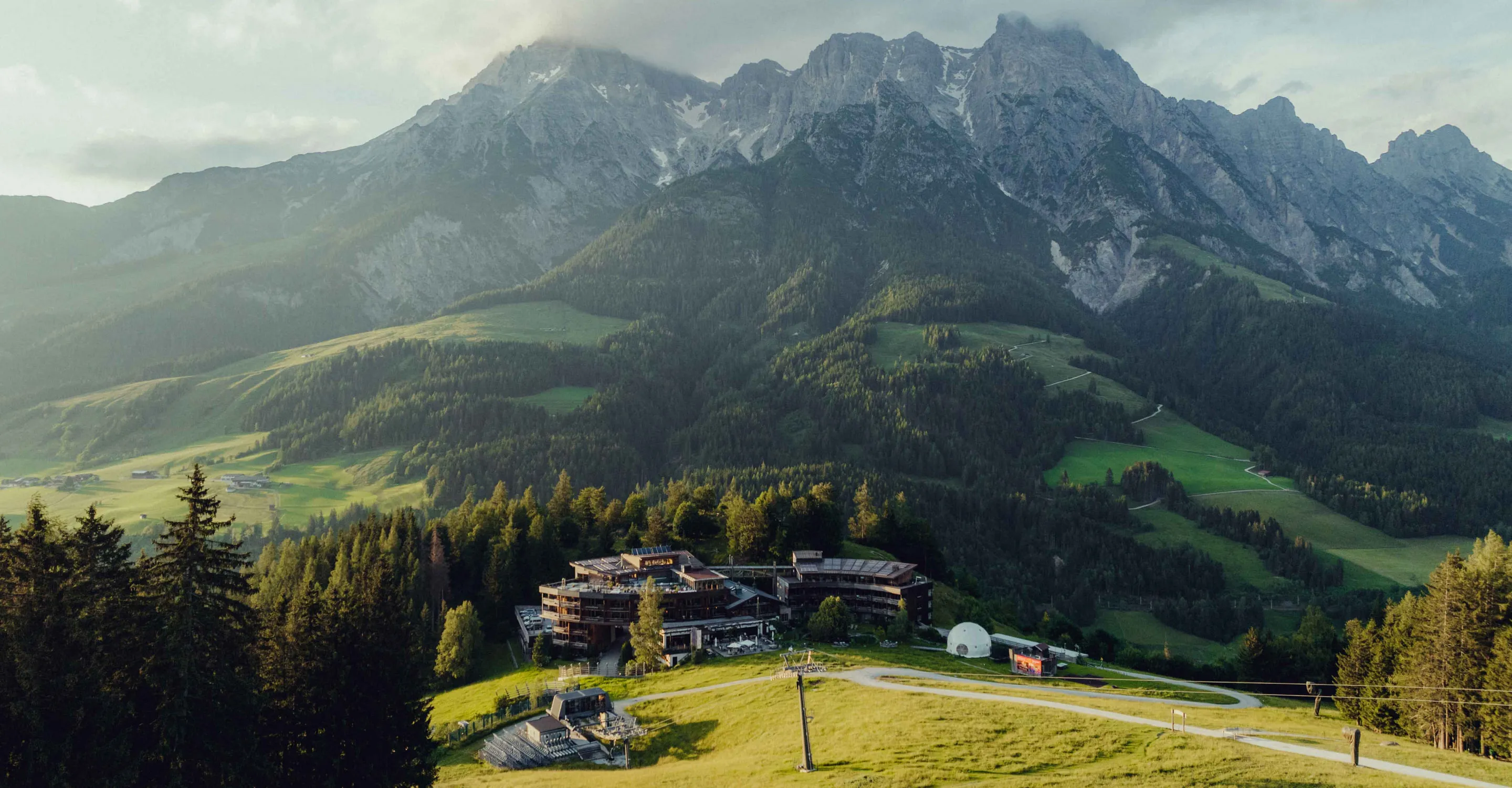 Holzhotel_Forsthofalm_Leogang
